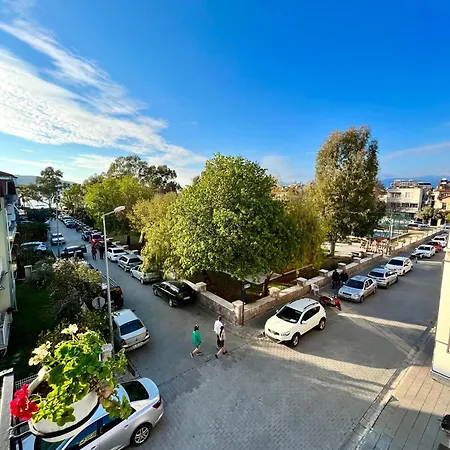 Mek Homes 2 Φετιγιέ