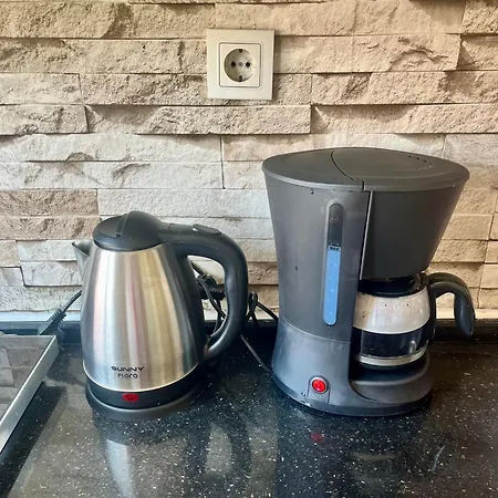 アパート Mek Homes 2 *